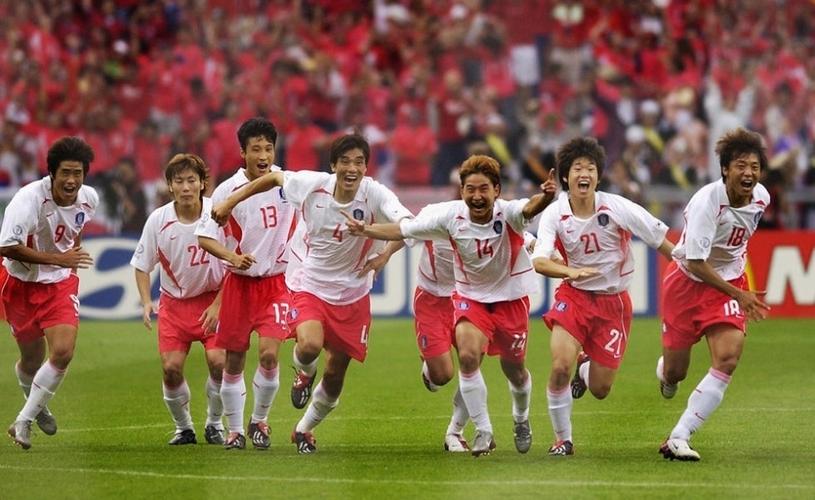 2002年世界杯中国队为何能首次出线?