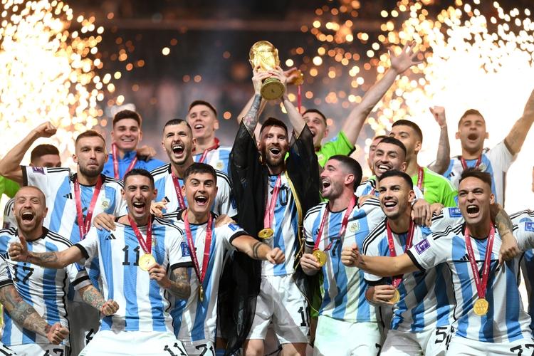 2022世界杯决赛阿根廷vs法国,谁将最终捧起大力神杯?